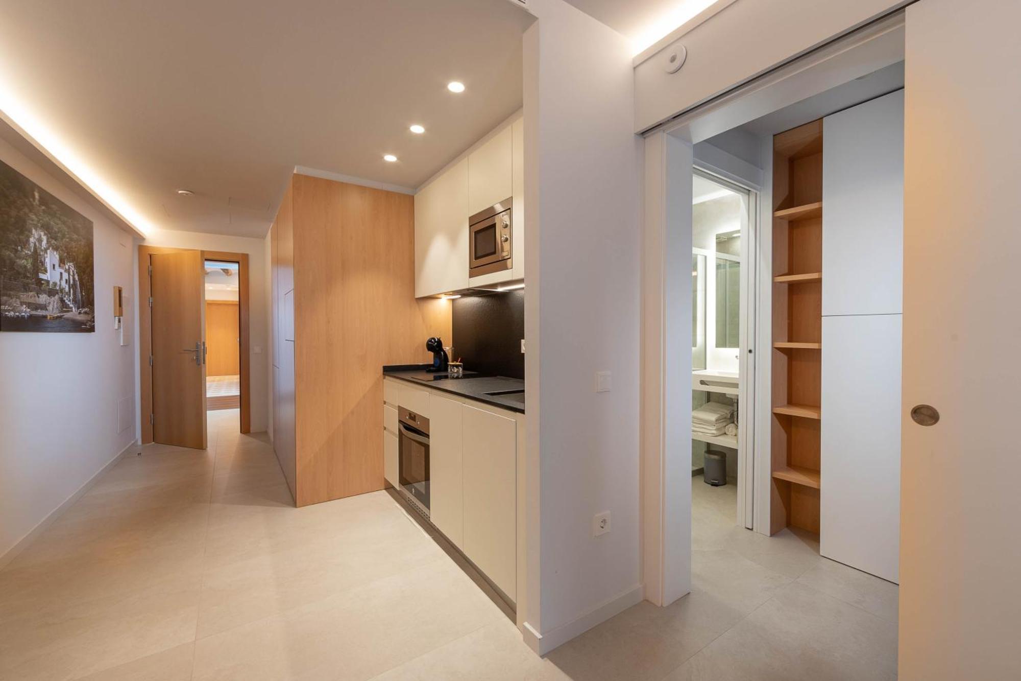 C&C Apartments Figueres  Exterior photo