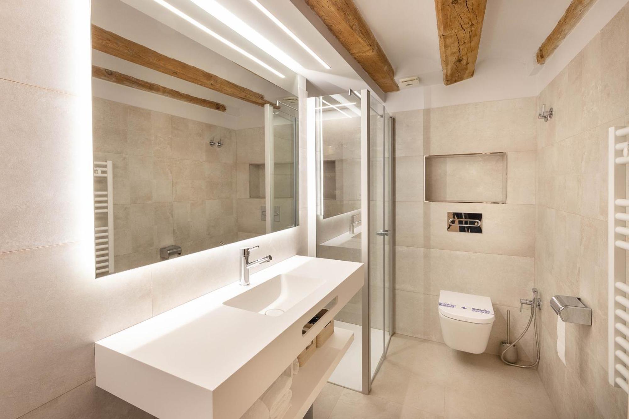 C&C Apartments Figueres  Exterior photo