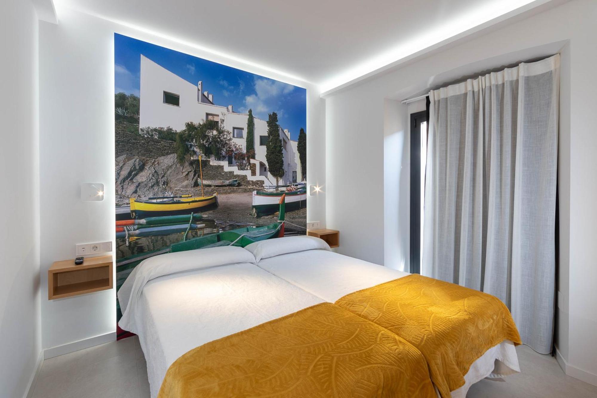 C&C Apartments Figueres  Exterior photo