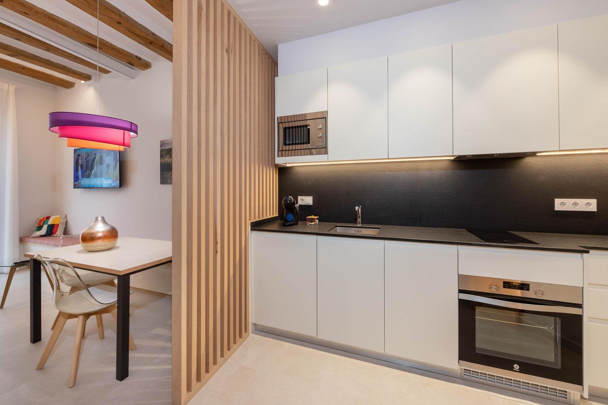 C&C Apartments Figueres  Exterior photo